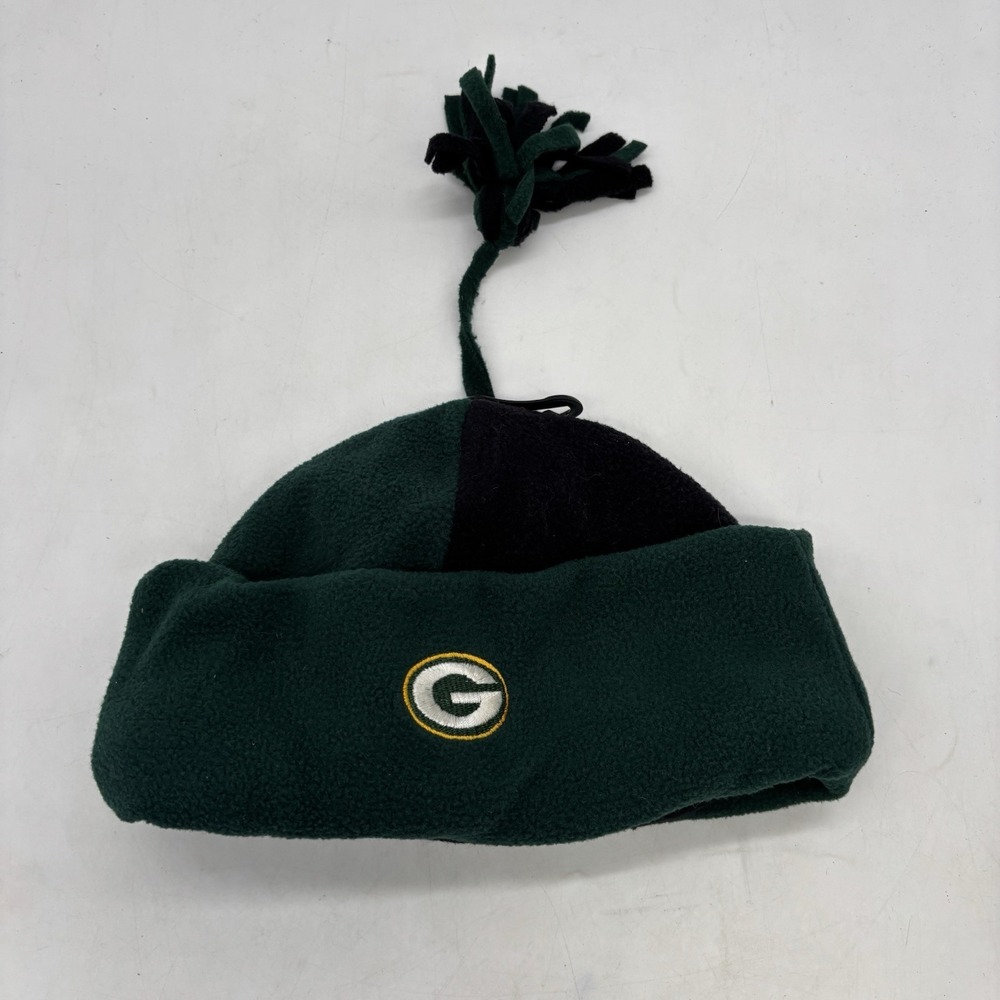 Green Bay Packers Beanie Pom Pom Uncuffed OSFA One Size Official Knit Cap NWOT